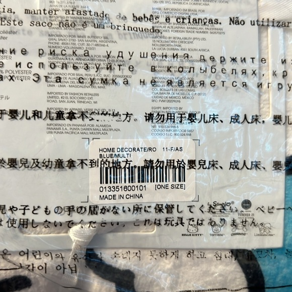 Hello kitty blue Angel super soft plush throw blanket! - Picture 5 of 7